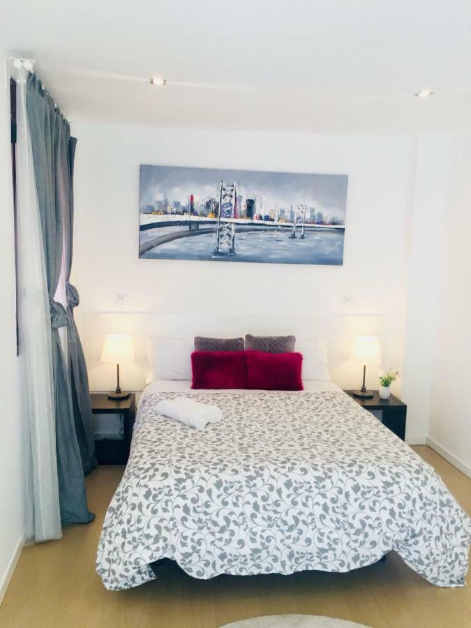 Ayz Javier Cabrini - Auto Check-In Property Madrid Dış mekan fotoğraf