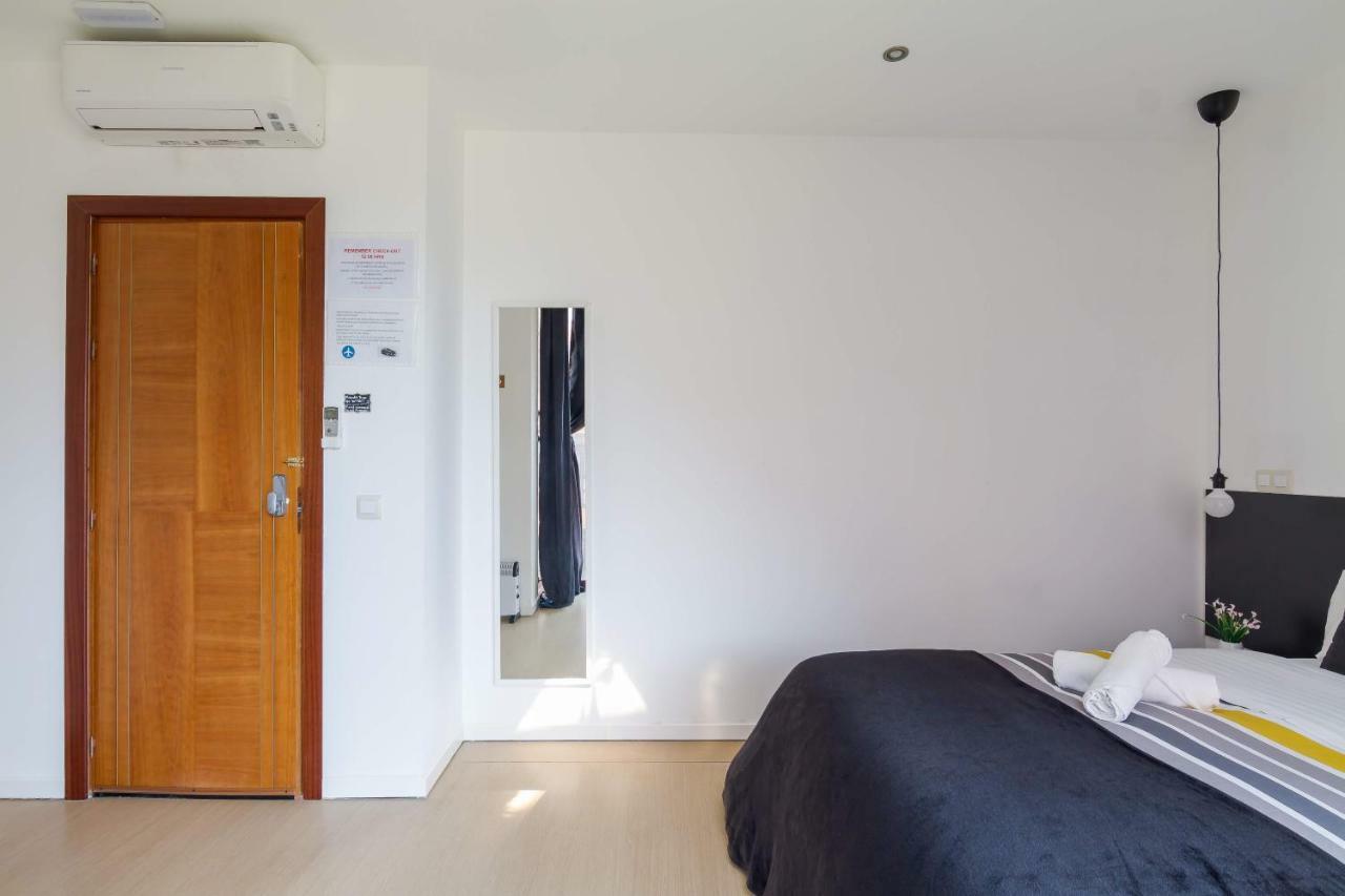 Ayz Javier Cabrini - Auto Check-In Property Madrid Dış mekan fotoğraf